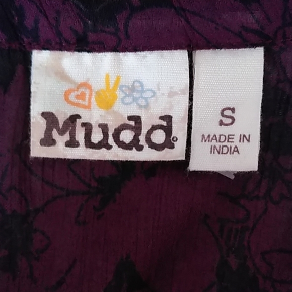 Mudd, Sheer Empire, Wing Sleeves, Small Top - Picture 4 of 4